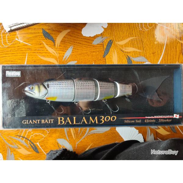 Leurre Swimbait Madness Balam 300 Flottant - NEUF