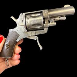 REVOLVER BULLDOG cal. 320