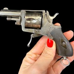 REVOLVER BULLDOG cal. 320