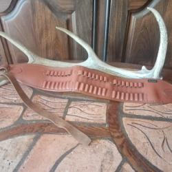 Cartouchi&egrave;re cuir balles
