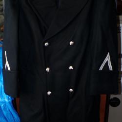 GENDARMERIE : MANTEAU EN LAINE BLEU MARINE  ,TAILLE CIVILE TAILLE L ,REFORME OBSOLETE POUR COLLECTIO