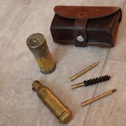 1940 Sacoche, trousse pour entretien du revolver Suisse 1882, 82/29 et pistolet parabellum 00, 06