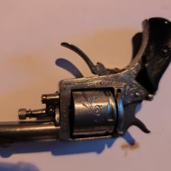 Super pistolet type bulldog 320 grav&eacute; int&eacute;rieur canon et chambre miroir ressort HS