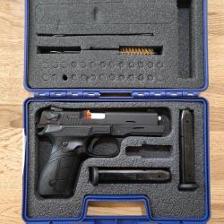 Pistolet Tisas Zigana F - Black - Cal 9x19mm - Comme Neuf 20 coups + Mallette compl&egrave;te 2 chargeur