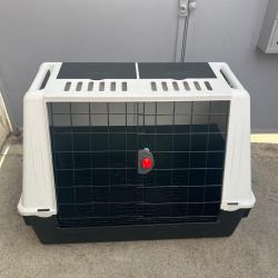 1 Cage de transport L pour chien moyen  ferplast atlas car 80 occasion