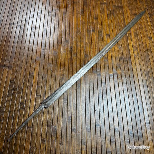 LAME DE SABRE / �P�E A DOUBLE GORGE / LANGUE DE CARPE 19 eme
