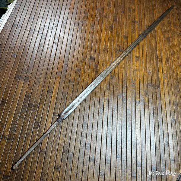 LAME DE SABRE / �P�E 19 eme POIN�ONN�E