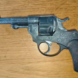 Revolver mod&egrave;le 1874