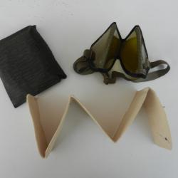 lunettes militaires allemandes dans pochettes WW2 1945