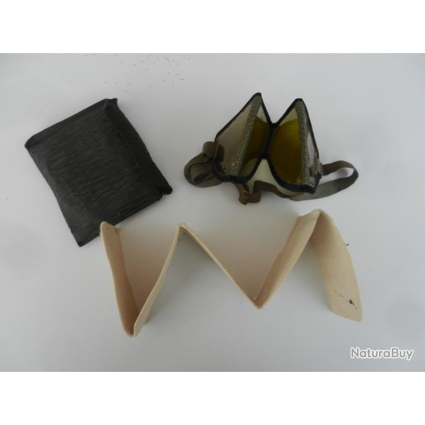 lunettes militaires allemandes dans pochettes WW2 1945