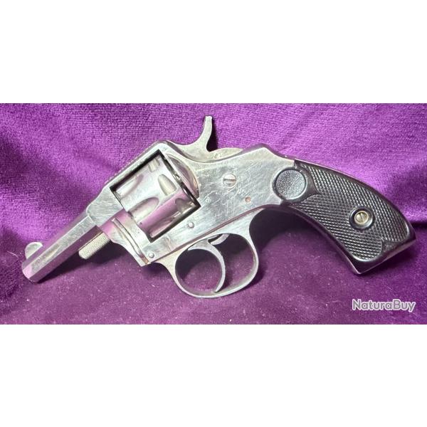 Revolver Hopkins & Allen X.L.I. Double Action - Calibre .22 Short - cat�gorie D