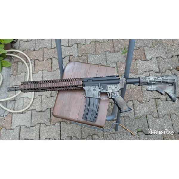 Colt M4 GBBR Custom - Marquages Colt & Rail Daniel Defense RIS II FSP