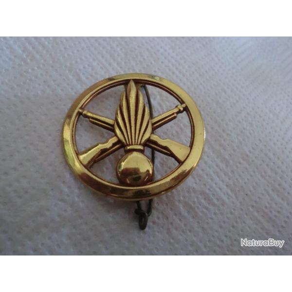 insigne de b�ret de l'infanterie de l'arm�e de terre  / coinderous paris