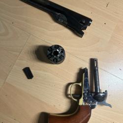 Colt 1860 revolver &agrave; poudre noire