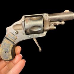 REVOLVER HAMMERLESS calibre 320