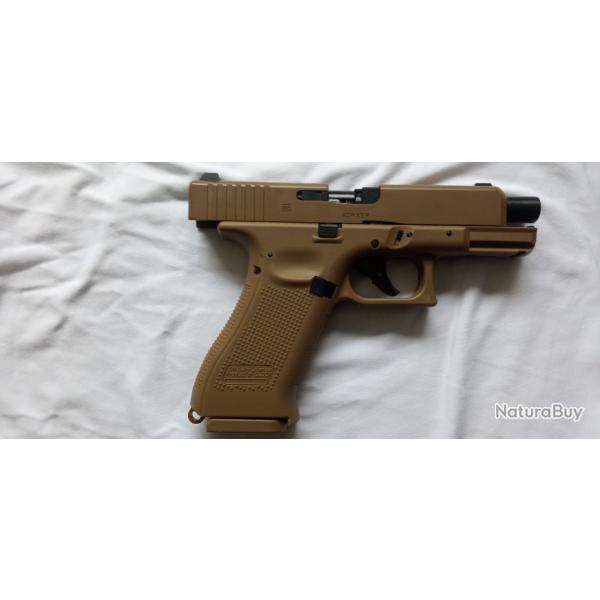 Pistolet GLOCK 19X Blowback UMAREX cal.4,5mm BB'S