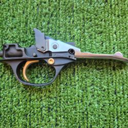 Sous garde ou bloc d&eacute;tente Fusil Beretta A300 A301 A302 A303 cal 12