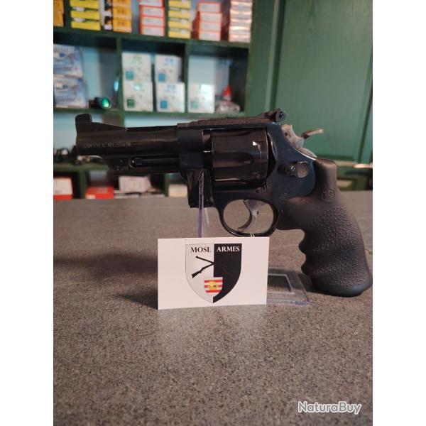Revolver Smith & Wesson 27-6