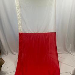 Drapeau Pologne en nylon 1,20m x 3m avec gaine pour poteau, confectionn&eacute; en allemagne de l'est