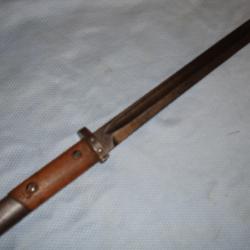 BA&Iuml;ONNETTE TCHEQUE OU POLONAISE