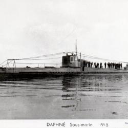 Carte postale ancienne Sous-marin Daphn&eacute; 1915- N&deg;8940