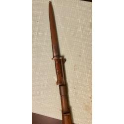 Ba&iuml;onnette Kar98K (avec fourreau num&eacute;rot&eacute;)