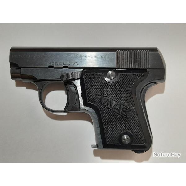 Beau pistolet M.A.B mod�le A, calibre 6,35 Br