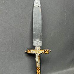 ANCIEN COUTEAU CRUCIFIX DES ANNEES 30 / 40 POUR COLLECTION, DAGUE, STYLET