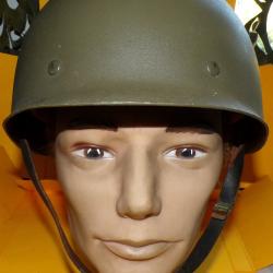 CASQUE MILITAIRE LEGER DE L'ARMEE B.W ALLEMAGNE DE L'OUEST TYPE O.T.A.N , U.S , TAILLE 56-58 ,PEU SE