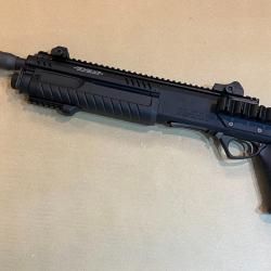 fusil FABARM STF12 SHORT Professional calibre 12 mag canon de 30 cm.
