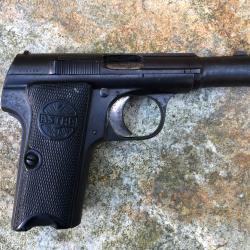 Pistolet Espagnol Astra 300 380ACP hors d'usage