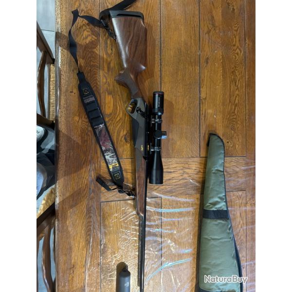 Carabine Lupo + lunette kites optic + r�ducteur de son Sako