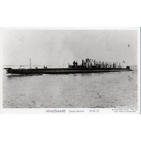 Carte postale ancienne sous-marin Vend�miaire Toulon - N�8956