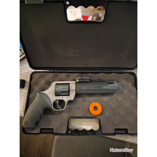 Taurus Raging Hunter 6.5" Bicolor 357 Magnum