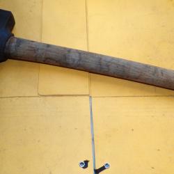 OUTIL : PIC PIOCHE AVEC MARQUAGE "ARMEE FRANCAISE " , LONGUEUR 45 CM POIDS 1,270 KILO   , FABRICATIO