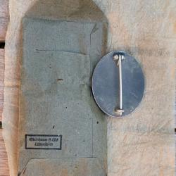 Verwundetenabzeichen, argent, avec son enveloppe de remise d'origine