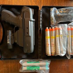 JPX4 Laser Jet Defender Luxe PIEXON + cartouches et lampe Olight