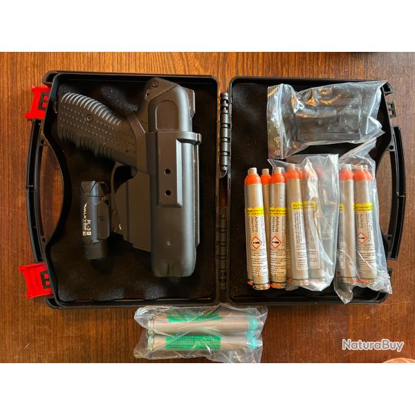 JPX4 Laser Jet Defender Luxe PIEXON + cartouches et lampe Olight