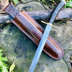 dague de chasse d'artisan / corne d'antilope, ivoire de phacoch&egrave;re / lame inox