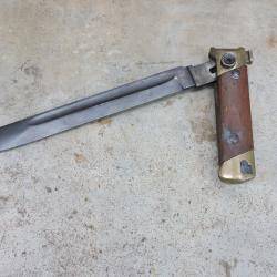 Ba&iuml;onnette pliante italienne mod&egrave;le 1938 pour PM Beretta WW2