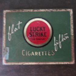 Boite en t&ocirc;le Lucky Strike 1930