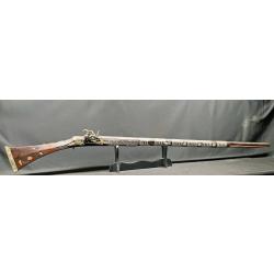 ANCIEN FUSIL A SILEX MOUKHALA ALGERIEN, XVIII ET XIX&deg; SIECLE, SUPERBEMENT DECORE, A VOIR