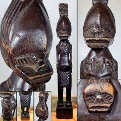 Sculpture tribale en bois Tiki