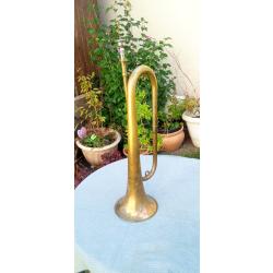 Clairon bugle militaire ancien Couesnon &agrave; Paris
