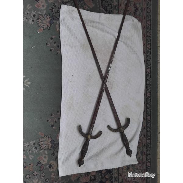 R�plique  d �p�e ancienne