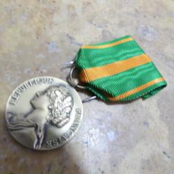 M&eacute;daille Des &Eacute;vad&eacute;s 1939-1945 seconde guerre mondiale