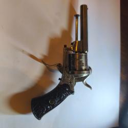 Superbe revolver de poche egg li&eacute;geois calibre 7 mm canon et son miroir est &agrave; exceptionnel