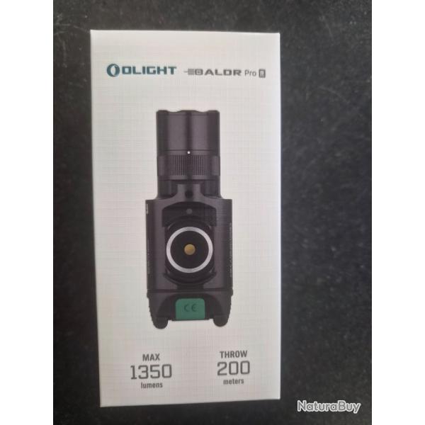 Lampe olight baldr pro neuve