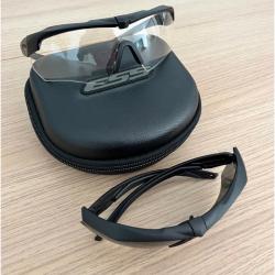 Lunettes balistique ESS 1� sans prix de r&eacute;serve !!!