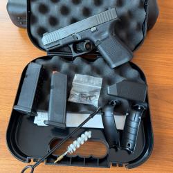 Glock 19 Gen 5 FS, 9mm, excellent &eacute;tat sans prix de r&eacute;serve !!!